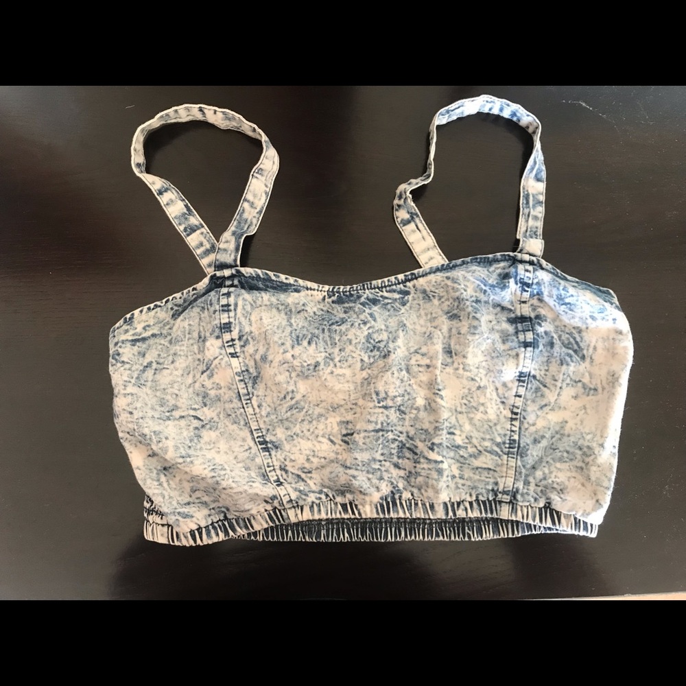 Acid wash Crop Top